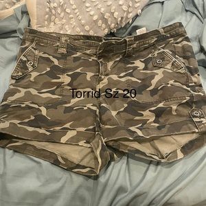 Torrid cargo camo shorts